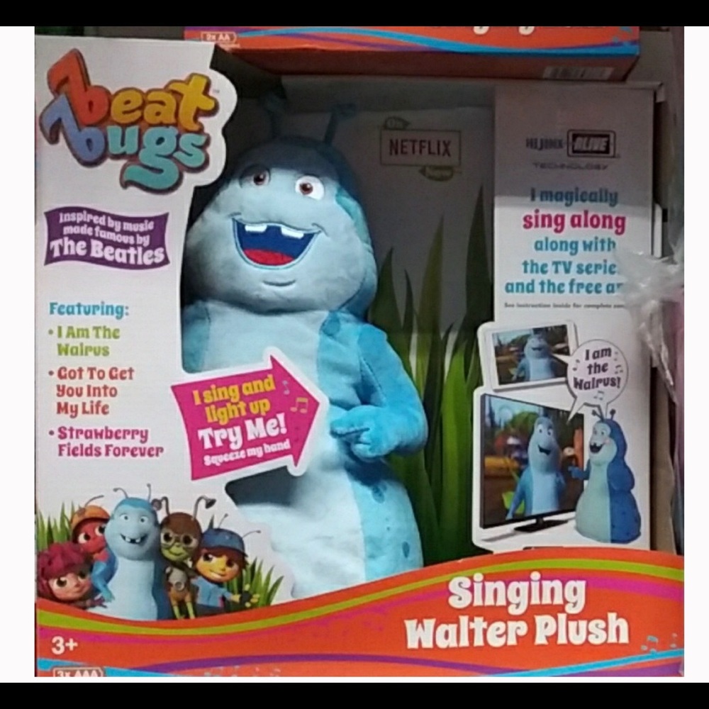 New in box Beat bugs singing Walter plush